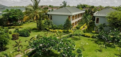Palm Oasis Resort